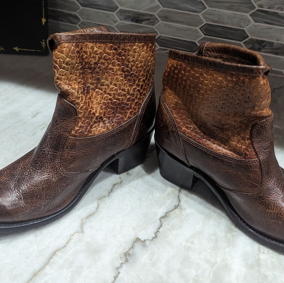 Sonora Leather Two Tone Brown Heeled Boots Size 7.5 50% off sale❤️ - Picture 4 of 9